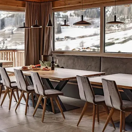 Ski-in Ski-out Chalet
