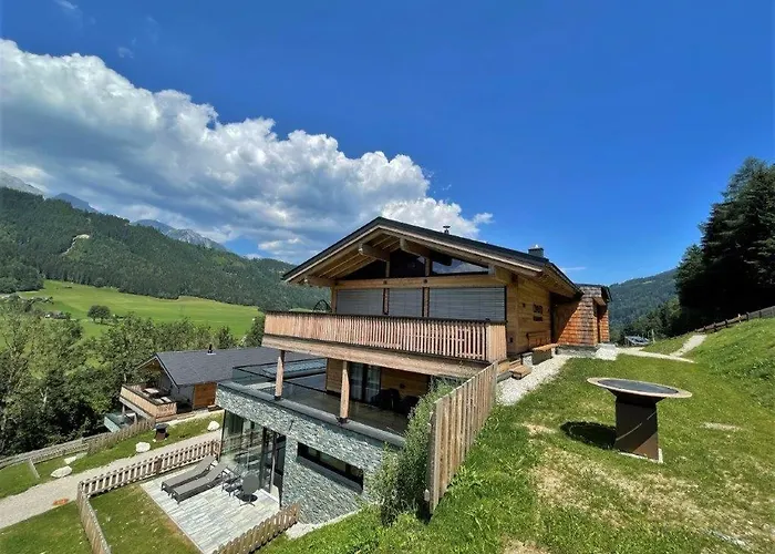 Ski-in Ski-out * 斯拉德明